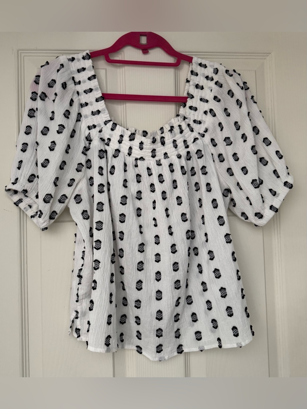 LOFT - White with a Black Dot Design Off-The-Shoulder Top /Size Large